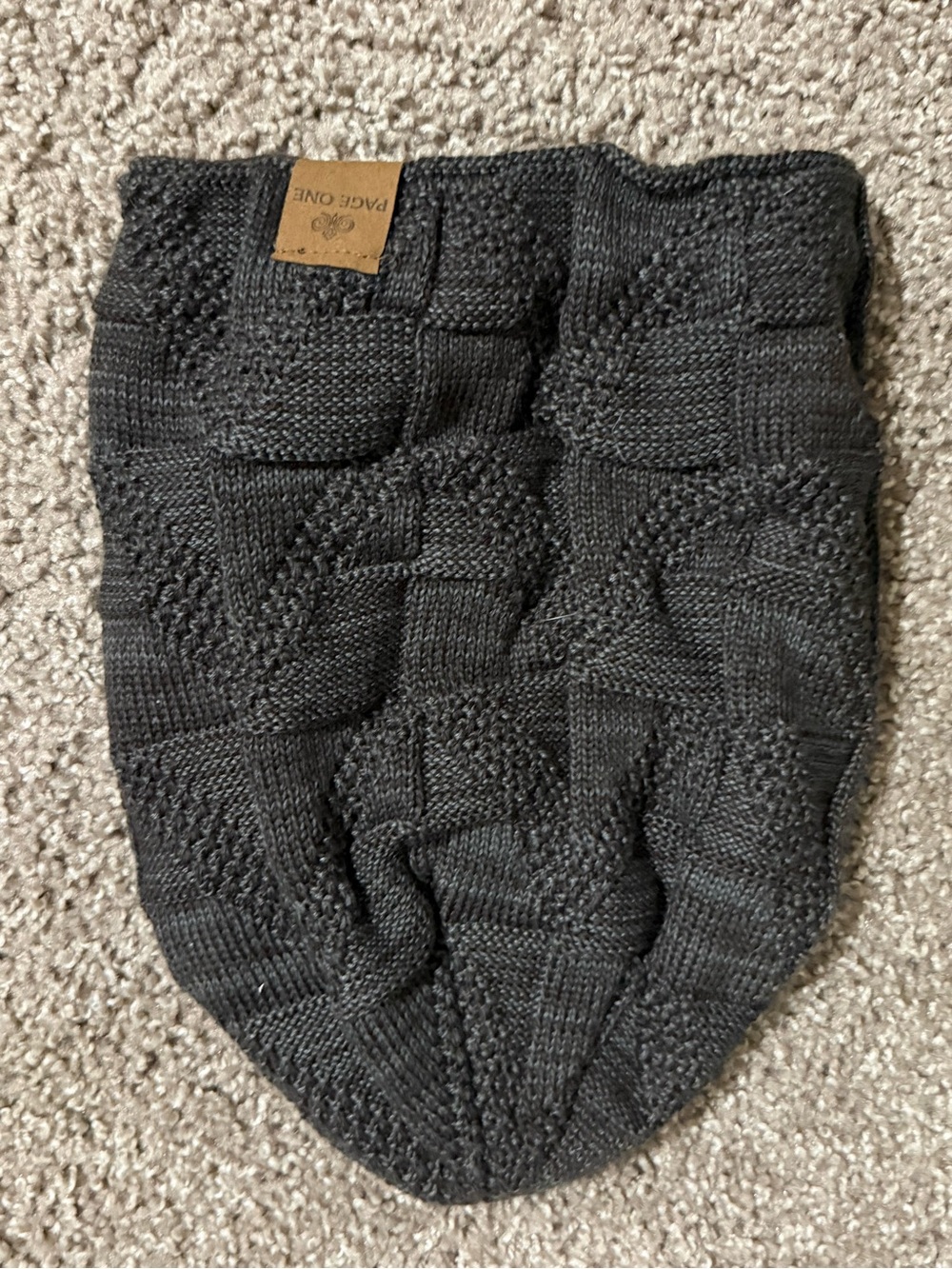 Men's Black Knit Beanie Hat